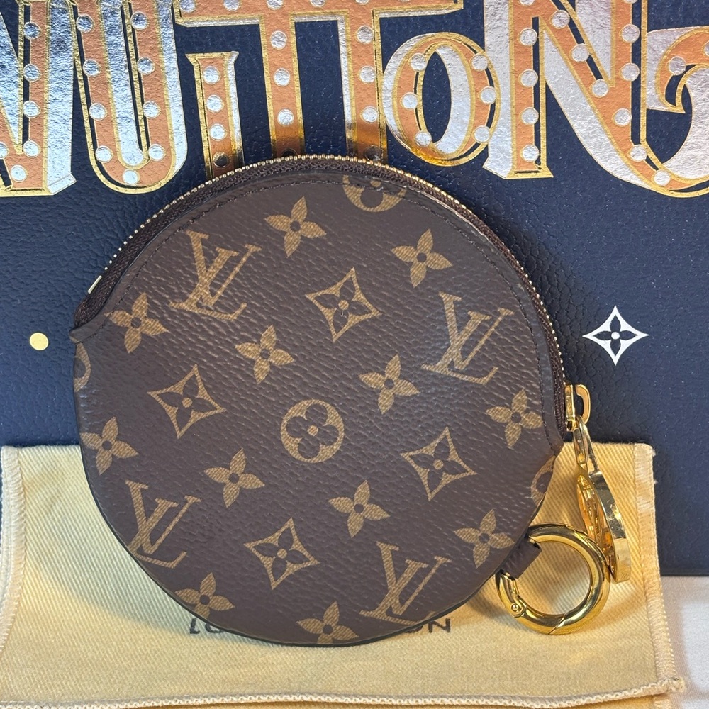 Louis Vuitton Round Coin Purse